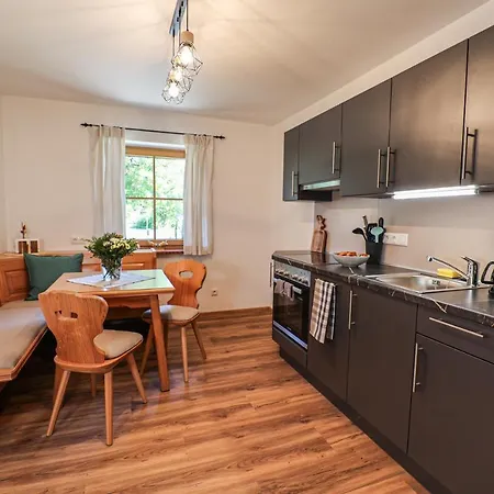 Maurerlehen Apartment *